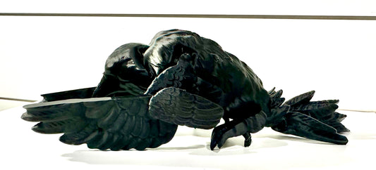 Large Articulated Raven