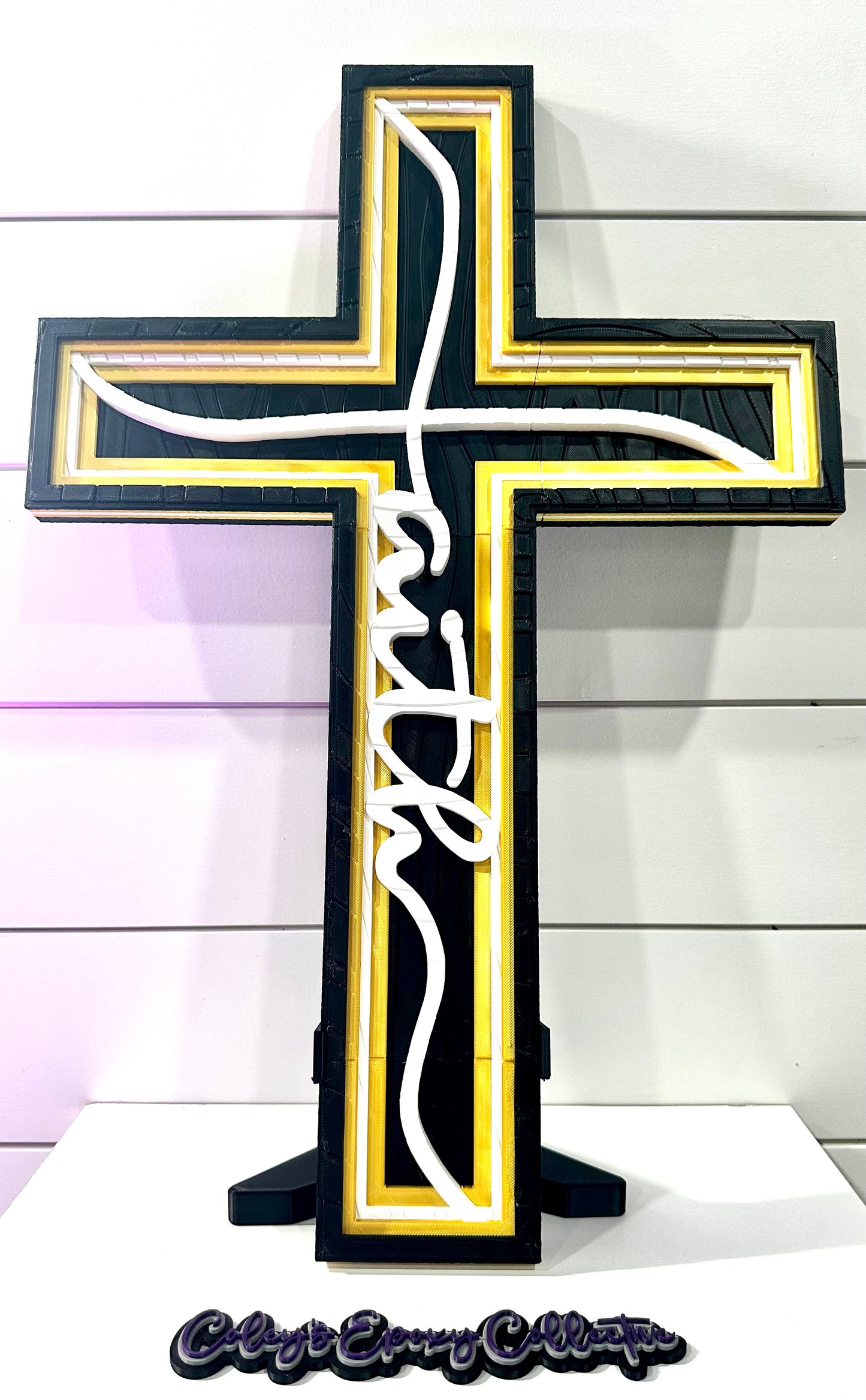 Wood Grain Cross