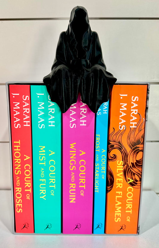 Suriel Shelf Display