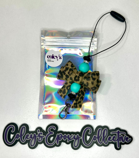 Leopard & Aqua Medium Bow